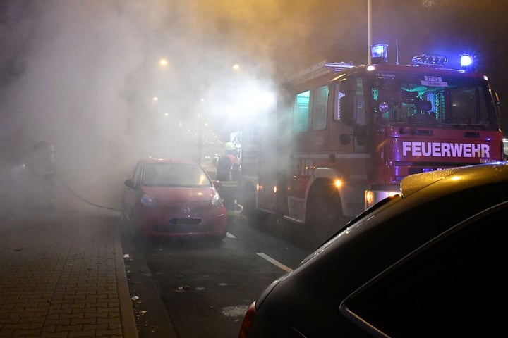 Zahlreiche Kräfte von Polizei und Feuerwehr waren im Einsatz.