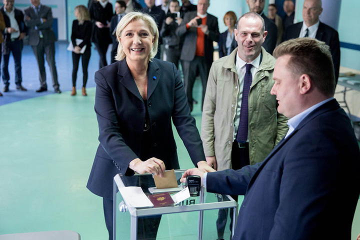 Hat gut Lachen: Marine Le Pen hat gute Aussichten auf die zweite Runde der Wahl.