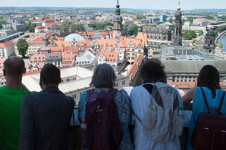 Das "Aaah..." "Oooh..." eines Dresden-Besuchs: Der Blick von der Frauenkirche auf die Altstadt.