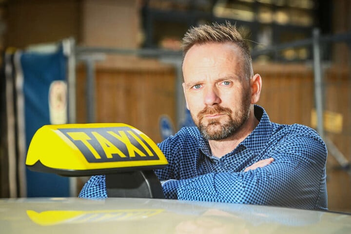Noack fährt seit 1999 Taxi. Er kritisiert die Verkehrs-Bedingungen in der Stadt.