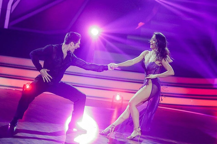 Nazan Eckes mit Profitänzer Christian Polanc in der RTL-Tanzshow Let's Dance im Coloneum.