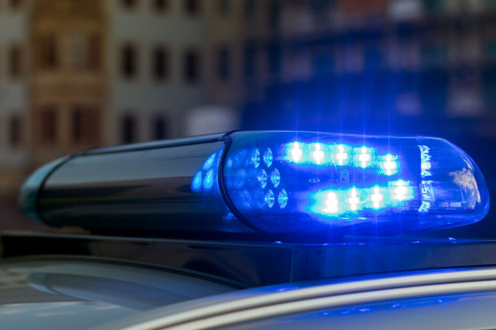 Die Polizei half dem Mann aus seiner misslichen Lage. (Symbolbild)