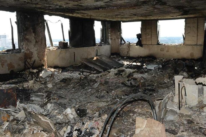Das Feuer hat nichts übrig gelassen. Alles in dieser Wohnung ist verbrannt.