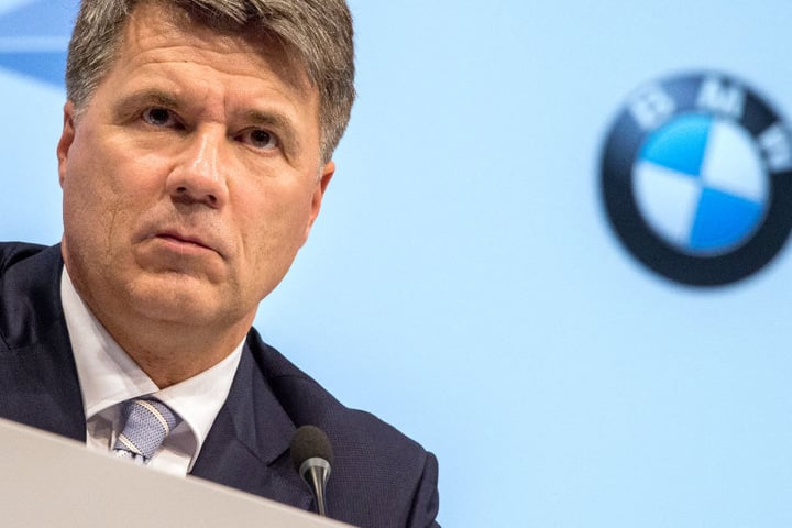 BMW-Chef Harald Krüger hat eine klare Meinung zu den geforderten Nachrüstungen. (Archivbild)