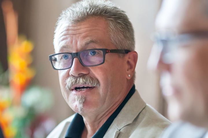 Ordnungsbürgermeister Miko Runkel (56, parteilos) hat die kritischen Stellen auf dem Schirm.