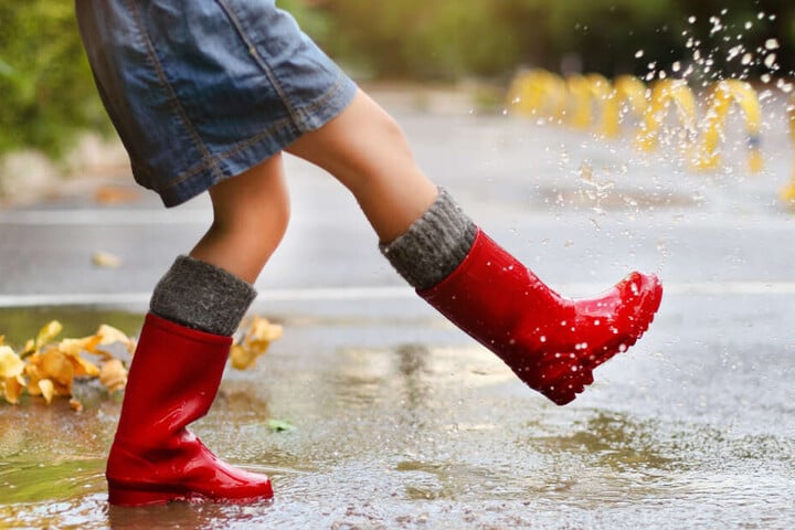 Sonne oder Regen? Am Wochenende solltet Ihr auf beides vorbereitet sein.