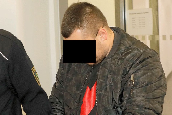 Alexander G. (25) muss sich wegen versuchten Totschlags verantworten.