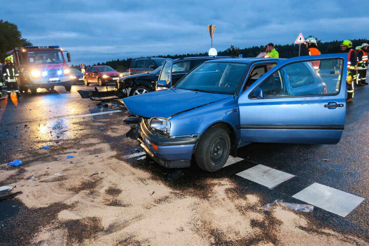 Bei dem Unfall gab es einen Verletzten.
