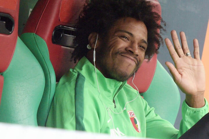 Abschied? Caiuby vom FC Augsburg steht offenbar vor einem Wechsel in die Schweiz. (Archivbild)