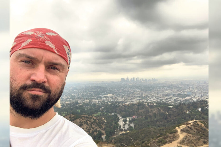 Selfie über Los Angeles: der Adorfer Graffitikünstler Nico Roth (35).