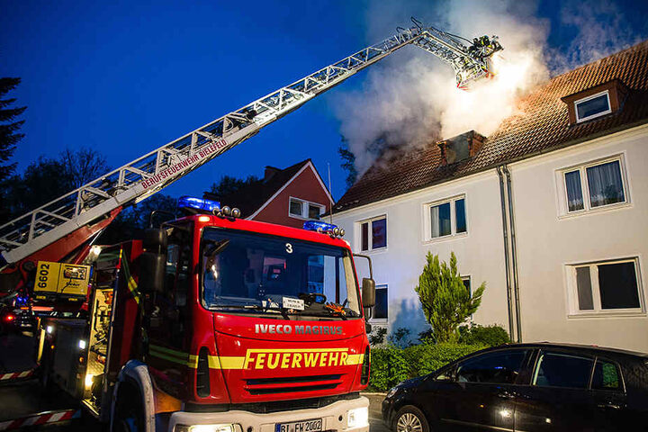 Eine Person wurde bei dem Brand verletzt.