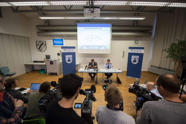 Die Gewissheit, dass es sich bei der Toten um die vermisste 22-Jährige aus Backnang handelt, wurde auf der heutigen Pressekonferenz mitgeteilt.