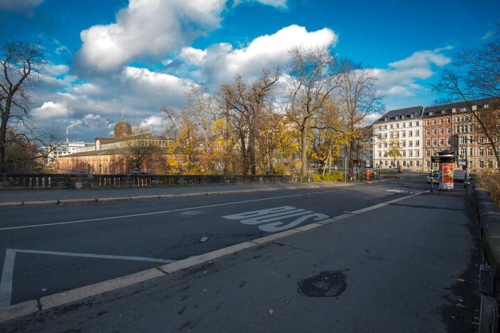 Die Stadt will das Projekt Sanierung der Kaßbergauffahrt nun "bei nächster Gelegenheit" angehen.