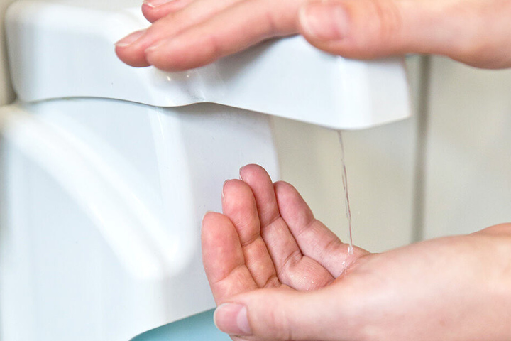 Verstärkte Hygienemaßnahmen wurden eingeleitet.