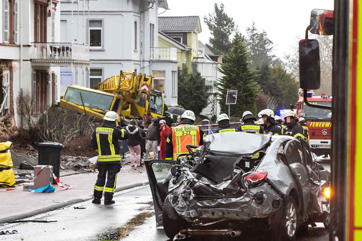 Die Königstein Straße wurde komplett gesperrt.