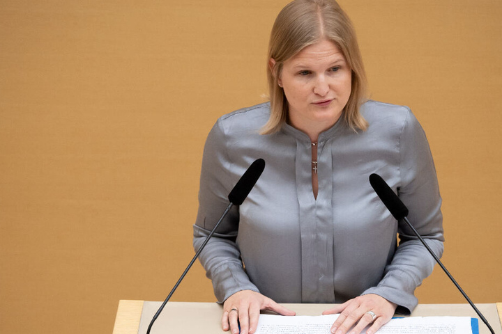 Der Streit in der AfD-Landtagsfraktion eskaliert: Katrin Ebner-Steiner steht im Fokus.