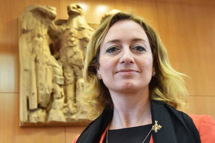 Caren Lay (44) von Die LINKE hat die Vorgänge am AfD-Stand beobachtet und fotografiert.