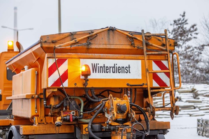 Ein Großteil der Dresdner Winterdienst-Fahrzeuge haben eine moderne
GPS-Technik an Bord.