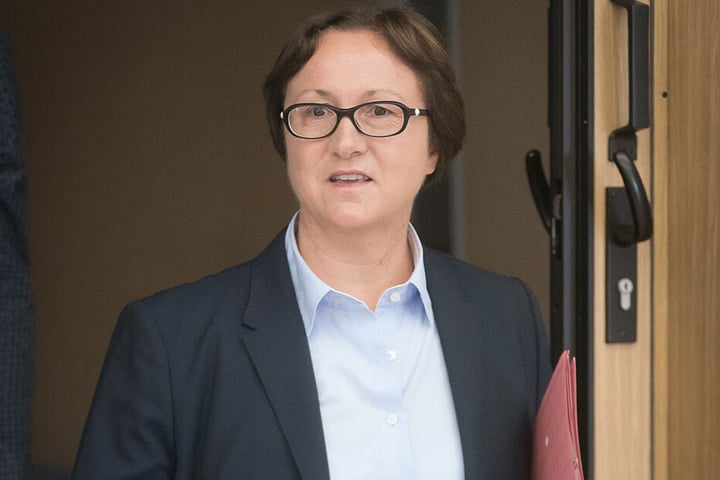 Landeswahlleiterin Carolin Schreck (56).