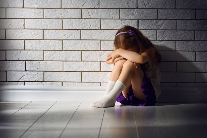 Oftmals bleiben Kinder mit ihren Problemen allein. Für die Kids sind dann geschulte Ansprechpartner da.