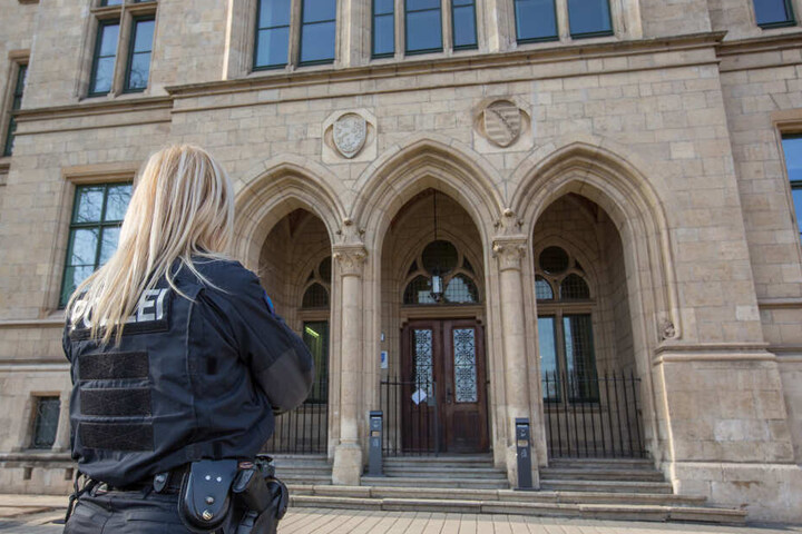 Die Polizei ermittelt. (Symbolbild)