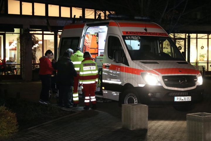 Ein Seniorenheim der Johanniter musste ebenfalls evakuiert werden.