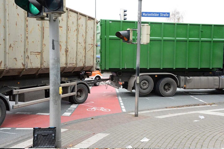Diese Ampelkreuzung wollte der Rollstuhlfahrer überqueren.