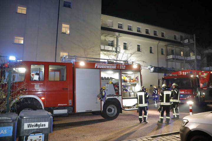 In einem Pflegeheim an der Burgstädter Straße in Mittweida ist am Freitagabend ein Feuer ausgebrochen.