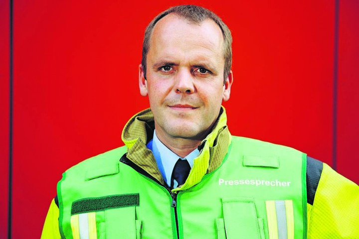 Feuerwehrsprecher Ralf Schröder (45) bestätigt, dass die Balkonbrände in den Sommermonaten zunehmen.