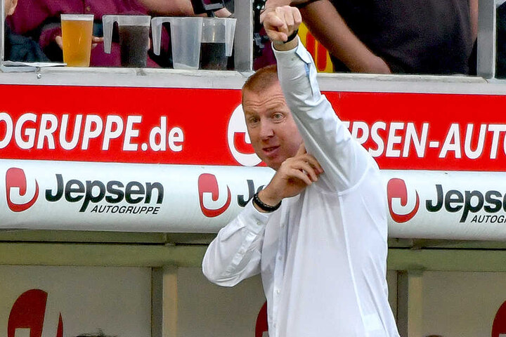 Hinten stand die Null. Vorn traf Dynamo doppelt. Maik Walpurgis dirigierte die Schwarz-Gelben zum Sieg.