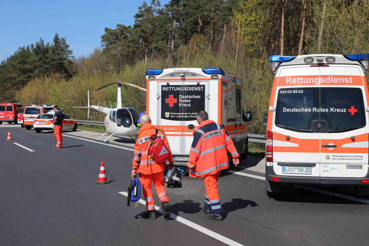 Glücklicherweise konnten die Rettungskräfte wieder abziehen, ohne Verletzte bergen zu müssen.