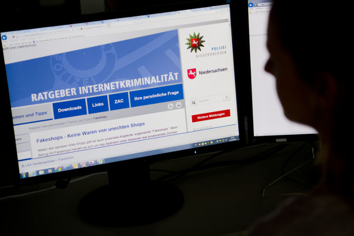 Immer wieder versuchen Betrüger über Online-Shops an Geld zu gelangen (Symbolfoto).