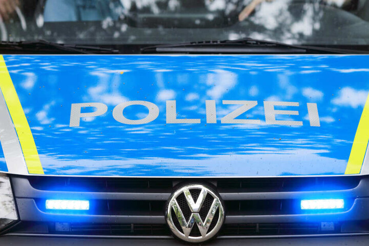 Die Polizei durchsuchte die Region um den Fundort der Leiche.