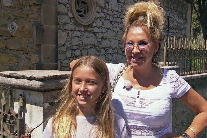 Ob es Carmen gelingt, einen Kontakt für Shania zu Dolce & Gabbana herzustellen?