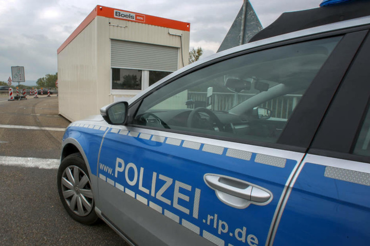 Ihre Tochter konnte die 101-Jährige dann später auf der Wache abholen (Symbolbild).
