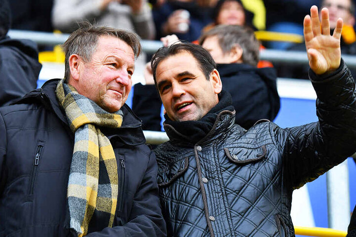 "Dixie" Dörner (l.) und Ulf Kirsten. Der Ex-Stürmer twitterte seinen Glückwünsche an Dörner.