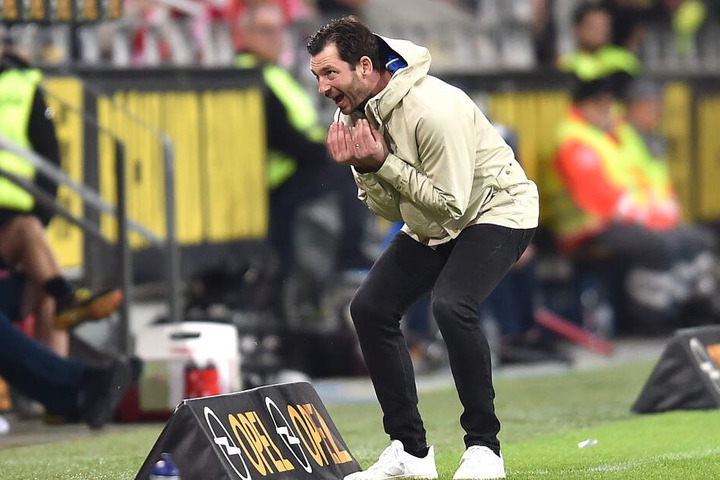 Sichtlich angetan war hingegen der Mainzer Trainer Sandro Schwarz. "Es war ein großartiges, intensives Spiel mit offenem Visier", sagte er im Anschluss an die Partie.