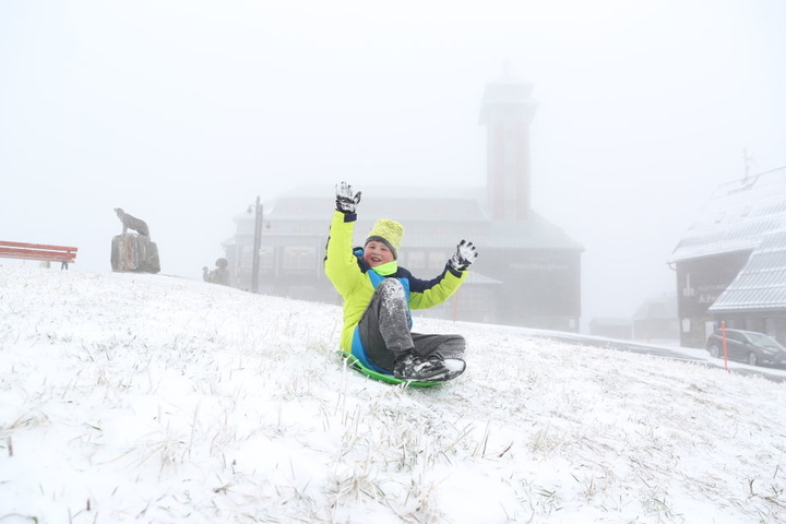 Beim Wintereinbruch im Oktober reichte der Schnee sogar für eine Schlittenfahrt. (Archivbild)