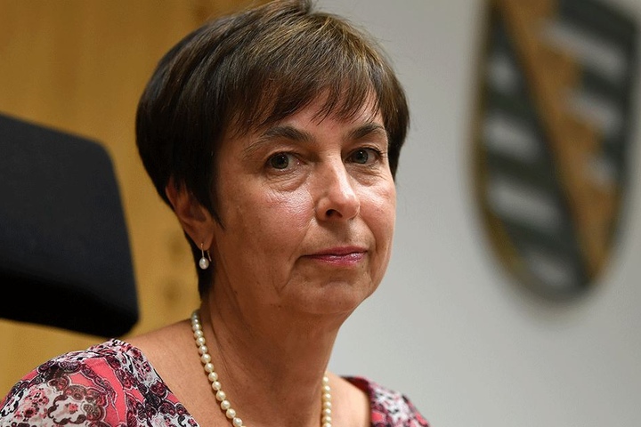 Staatsanwältin Ingrid Burghart (54).