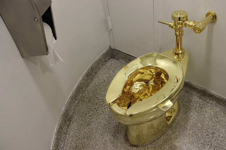 Prunkvoll und schön anzusehen. Wo ist die goldene Schüssel?