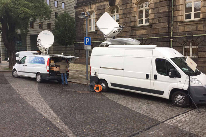 Großes Medieninteresse bei der Pressekonferenz in der Staatskanzlei.