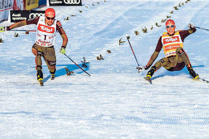 ... beim ersten Wettkampf des Triples. Auch beim zweiten einen Tag später, zog Frenzel (r.) gegen Rydzek den Kürzeren.