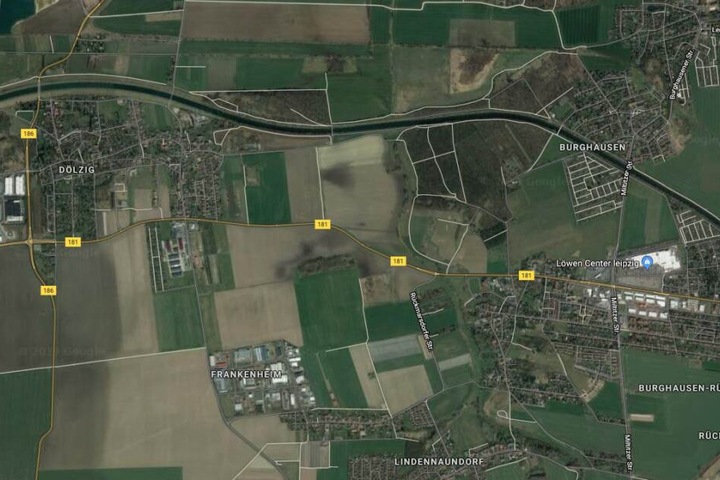 Der Fundort liegt zwischen Frankenheim, Dölzig und Burghausen-Rückmarsdorf.