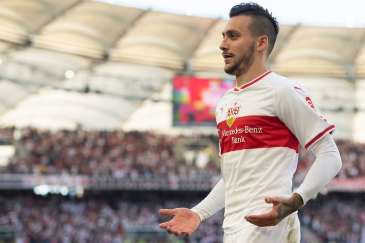 Anastasios Donis (22) rechnet hart mit dem Verein und seinem Ex-Trainer Markus Weinzierl ab.