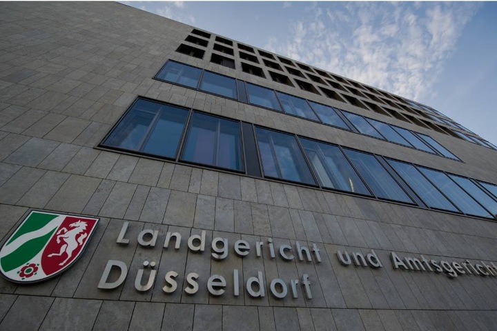 Ein 48-Jähriger wurde zu drei Jahren und zehn Monaten Gefängnis verurteilt. Sein 29-jähriger Komplize kam mit eineinhalb Jahren Haft auf Bewährung davon.