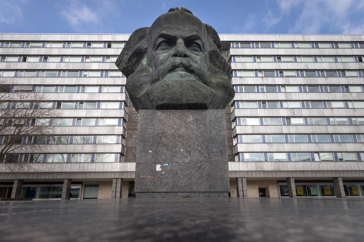 Am 5. Mai jährt sich der Geburtstag von Karl Marx zum 200. Mal. Der Nischel ist gespannt, was die Stadt auf die Beine stellt.
