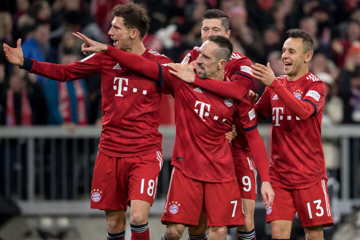Sie wollen weiter jubeln: Bayern spielt am Mittwoch Abend gegen Leipzig.