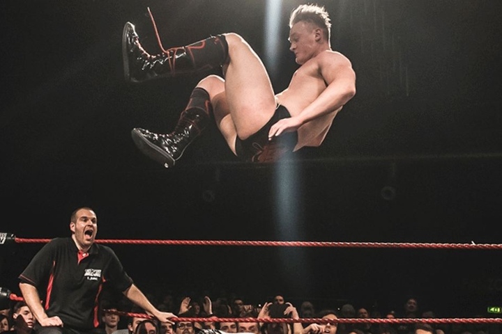 Ilja in Action: "Wrestling ist nicht nur ein Showsport", so der 24-Jährige.