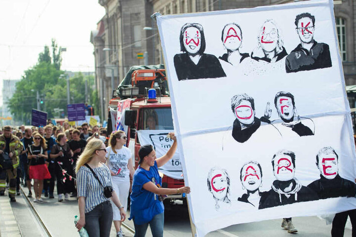 Die Demonstration für bessere Arbeitsbedingungen in der Pflegebranche anlässlich des Bundesweiten Aktionstages "Tag der Pflege".