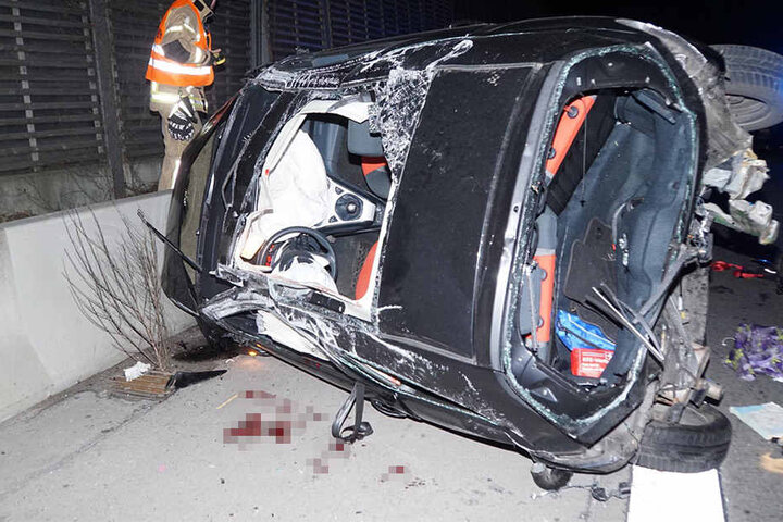 Durch den Auffahrunfall überschlug sich das Auto mehrfach.